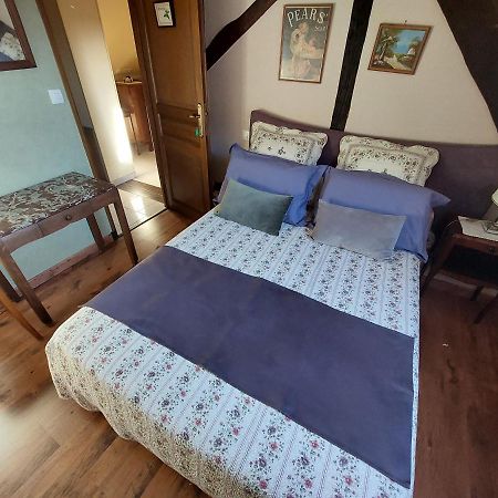 Longere Villariane Naveil Экстерьер фото
